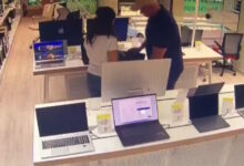 Σπείρα-ξάφριζε-καταστήματα-ηλεκτρονικών-ειδών-σε-όλη-την-Ελλάδα:-3-συλλήψεις,-εξιχνιάστηκαν-25-κλοπές