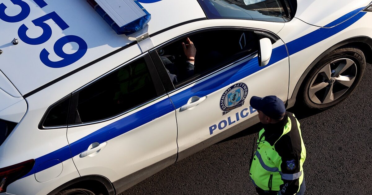 Θεσσαλονίκη:-Σύλληψη-23χρονου-επειδή-έτρεχε-με-170-χλμ/ώρα-στην-ΕΟ.-Θεσσαλονίκης-–-Μουδανιών